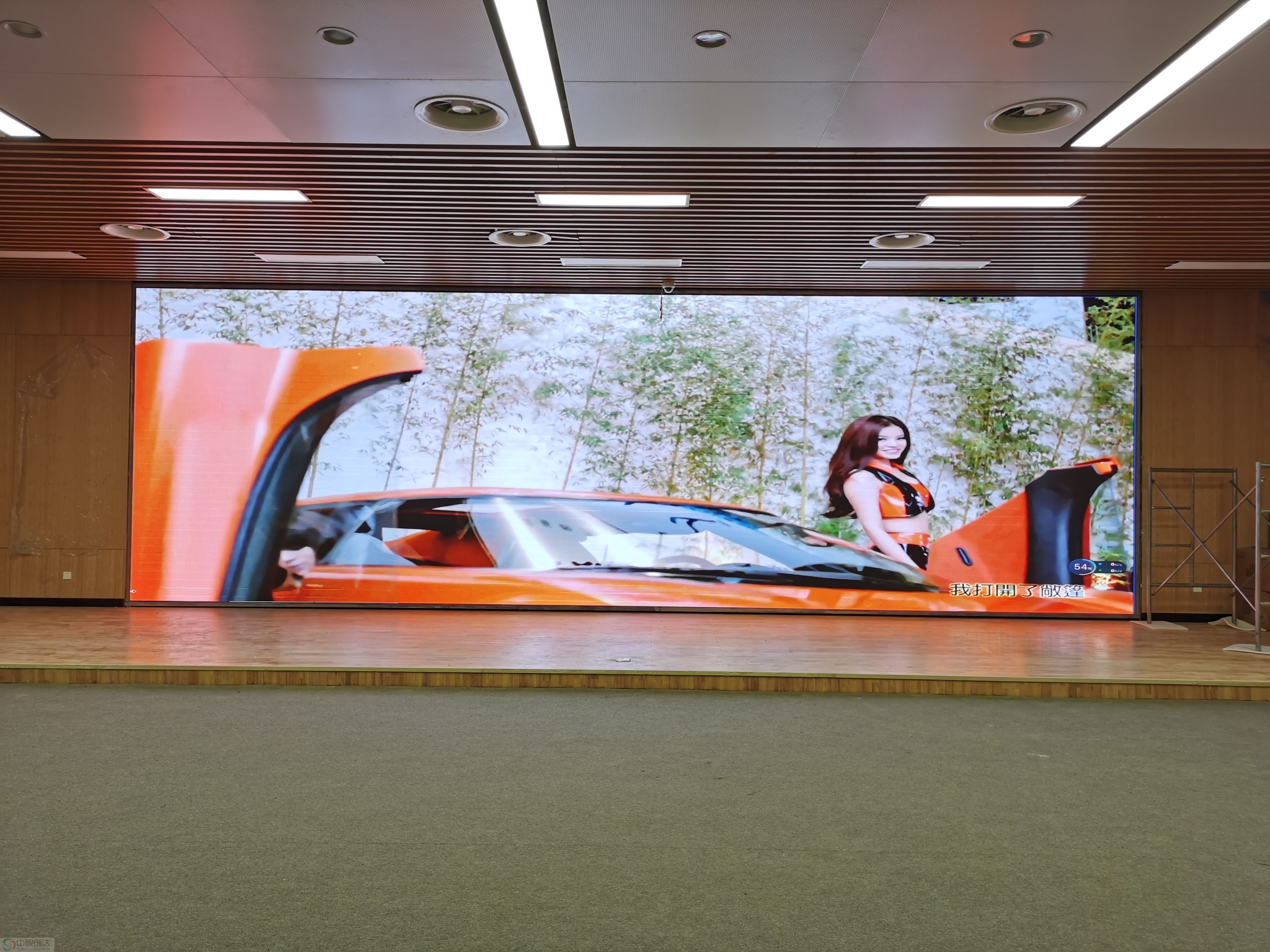 深圳市賽斯騰科技發(fā)展有限公司 深圳泥崗中學(xué)文體館項目：SV2.5,35.84平米