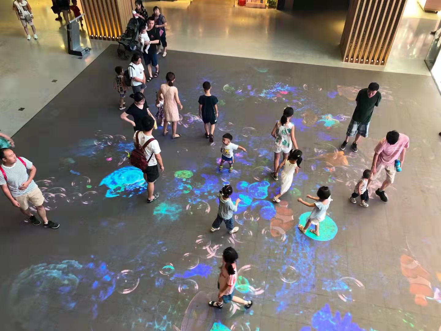 杭州金沙天街LED互動地磚屏    50㎡